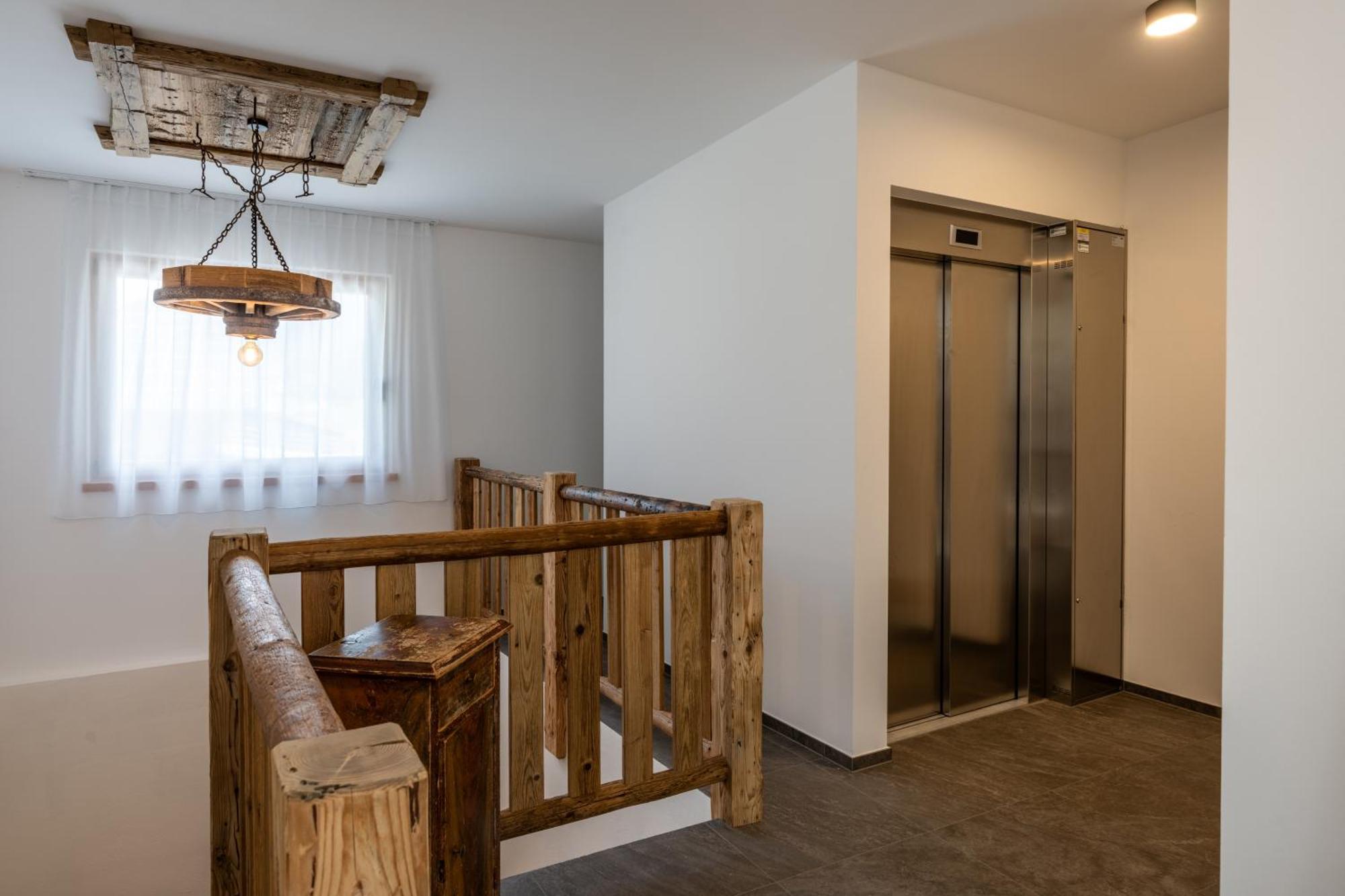 Kahnwirt Apartment Santa Maddalena in Casies Екстериор снимка
