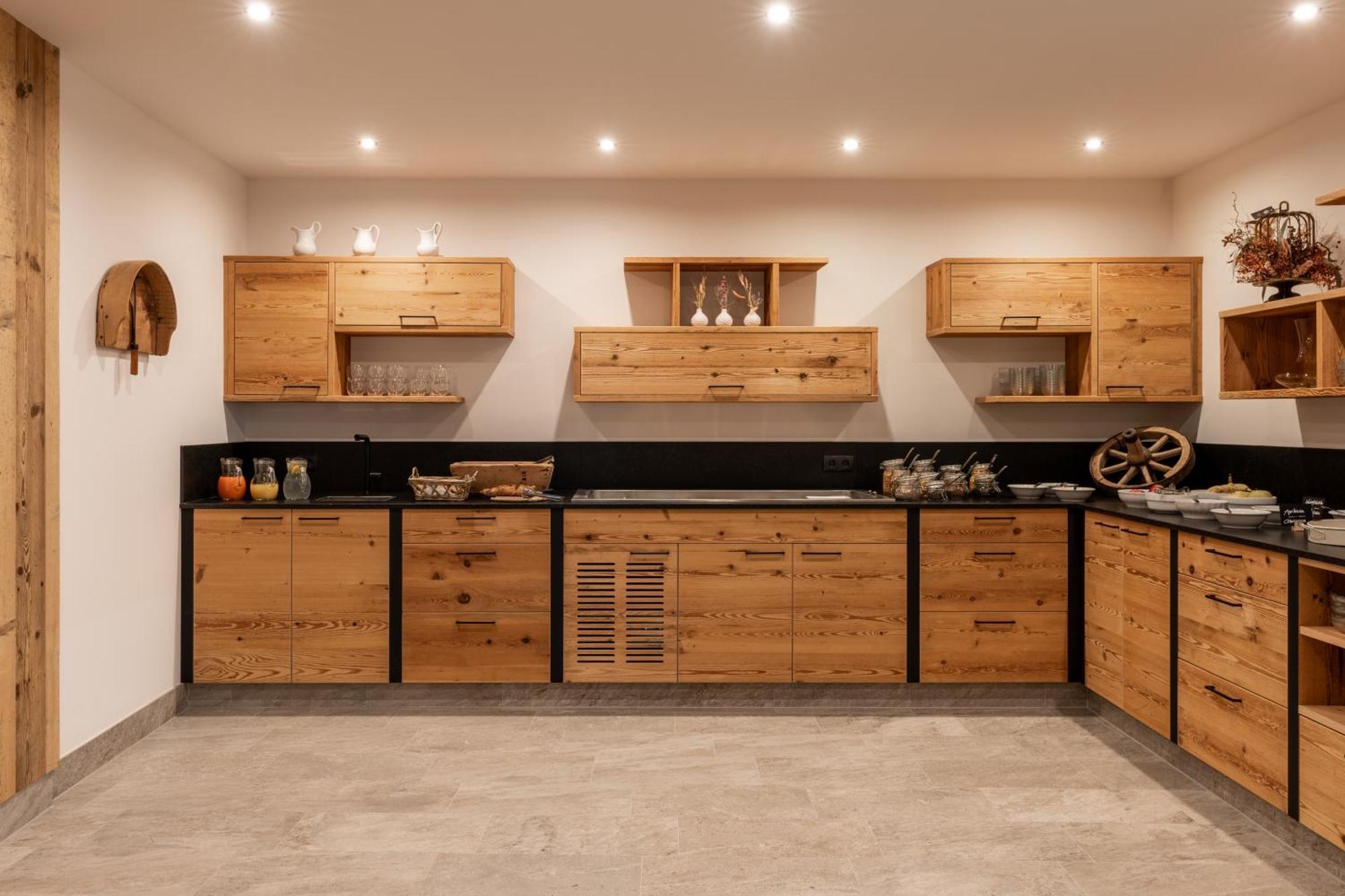 Kahnwirt Apartment Santa Maddalena in Casies Екстериор снимка