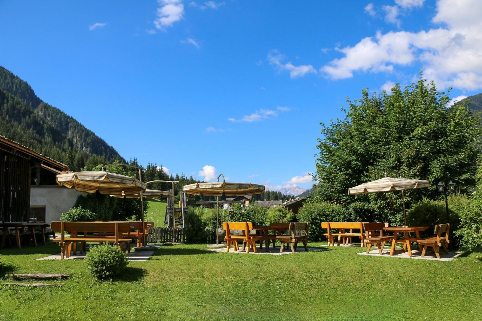 Kahnwirt Apartment Santa Maddalena in Casies Екстериор снимка
